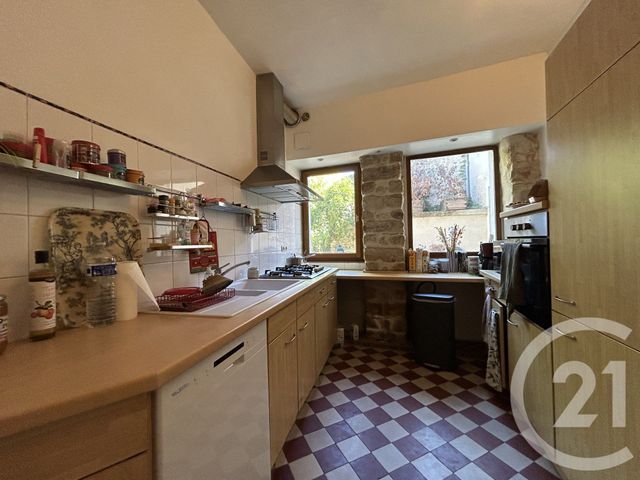 Maison &agrave; louer - 8 pi&egrave;ces - 162,22 m2 - Fontainebleau - 77 - ILE-DE-FRANCE