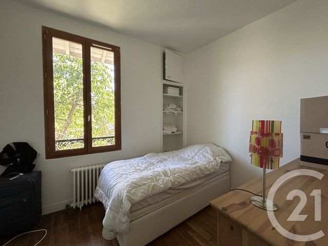 Maison &agrave; louer - 8 pi&egrave;ces - 162,22 m2 - Fontainebleau - 77 - ILE-DE-FRANCE