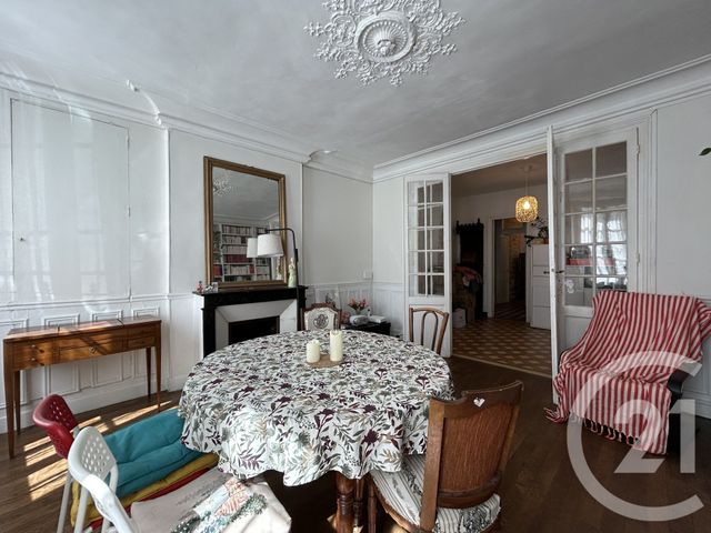 Maison &agrave; louer - 8 pi&egrave;ces - 162,22 m2 - Fontainebleau - 77 - ILE-DE-FRANCE