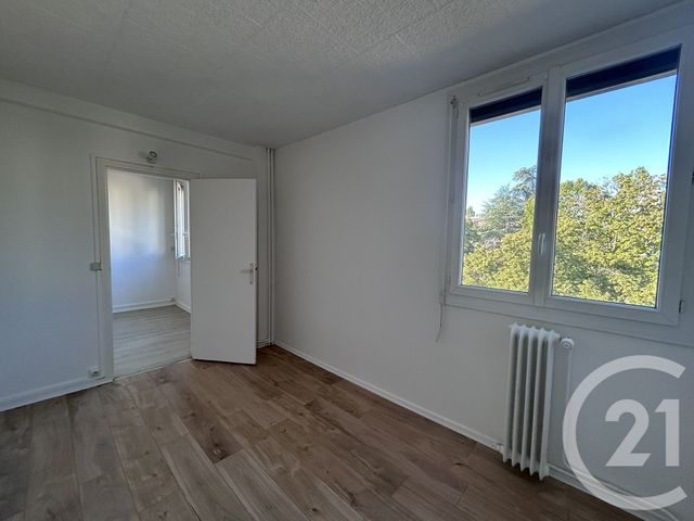 Appartement 3 pièces &agrave; louer - 3 pi&egrave;ces - 49,98 m2 - Avon - 77 - ILE-DE-FRANCE