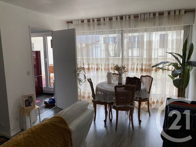 Appartement 2 pièces &agrave; louer - 2 pi&egrave;ces - 48,54 m2 - Avon - 77 - ILE-DE-FRANCE