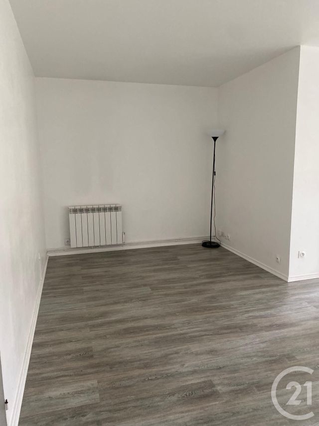 Appartement 2 pièces &agrave; louer - 2 pi&egrave;ces - 48,54 m2 - Avon - 77 - ILE-DE-FRANCE