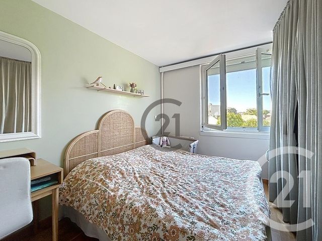 Appartement 5 pieces &agrave; louer - 5 pi&egrave;ces - 80,80 m2 - Fontainebleau - 77 - ILE-DE-FRANCE