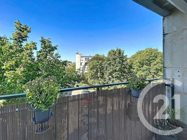 Appartement 5 pieces &agrave; louer - 5 pi&egrave;ces - 80,80 m2 - Fontainebleau - 77 - ILE-DE-FRANCE