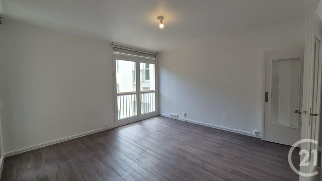 Appartement T3 &agrave; louer - 3 pi&egrave;ces - 61,46 m2 - Avon - 77 - ILE-DE-FRANCE