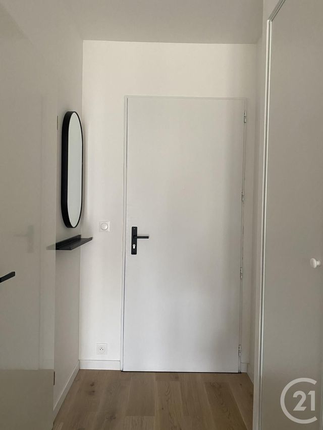 Appartement 2 pièces &agrave; louer - 2 pi&egrave;ces - 46,60 m2 - Fontainebleau - 77 - ILE-DE-FRANCE