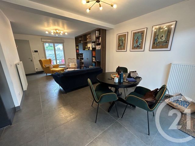 Maison &agrave; louer - 5 pi&egrave;ces - 100,44 m2 - Hericy - 77 - ILE-DE-FRANCE