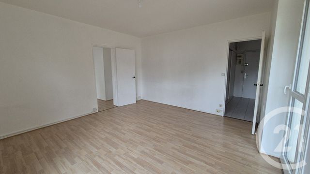 Appartement T3 &agrave; louer - 3 pi&egrave;ces - 55,35 m2 - Avon - 77 - ILE-DE-FRANCE
