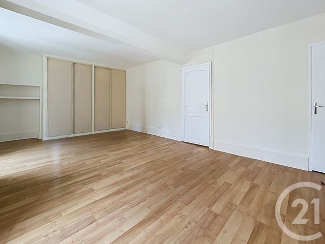 Appartement 2 pièces &agrave; louer - 2 pi&egrave;ces - 47,88 m2 - Fontainebleau - 77 - ILE-DE-FRANCE