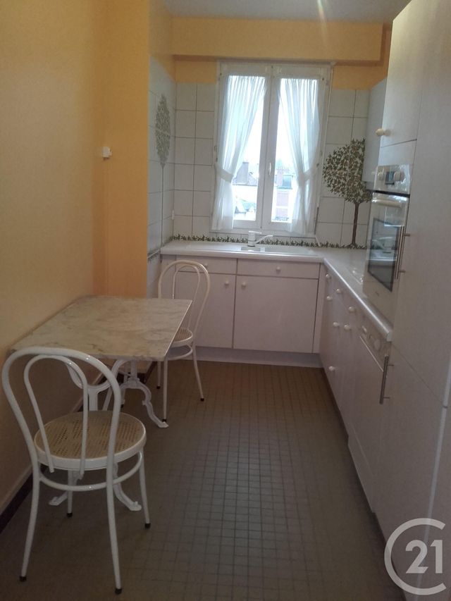 Appartement 3 pièces &agrave; louer - 3 pi&egrave;ces - 68,64 m2 - Fontainebleau - 77 - ILE-DE-FRANCE