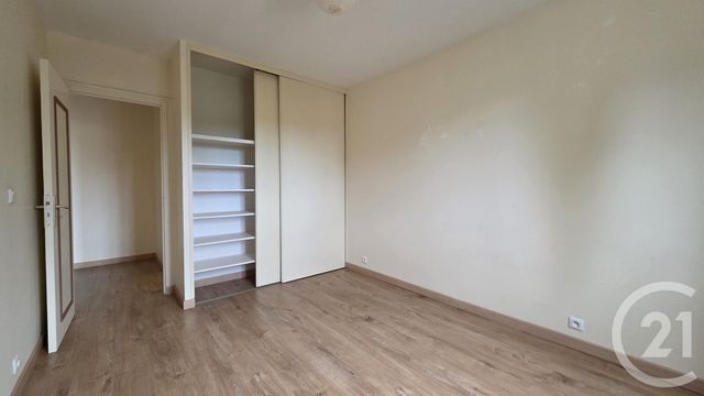Appartement 3 pièces &agrave; louer - 3 pi&egrave;ces - 68,64 m2 - Fontainebleau - 77 - ILE-DE-FRANCE
