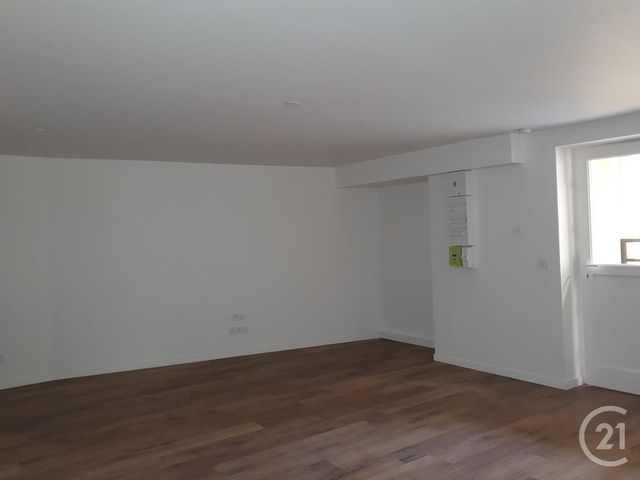 Appartement 3 pièces &agrave; louer - 3 pi&egrave;ces - 65,34 m2 - Melun - 77 - ILE-DE-FRANCE