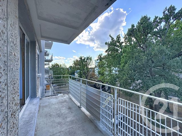 Appartement 4 pièces &agrave; vendre - 4 pi&egrave;ces - 79,59 m2 - Fontainebleau - 77 - ILE-DE-FRANCE