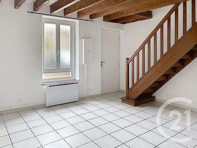 Appartement T3 &agrave; louer - 3 pi&egrave;ces - 53,57 m2 - Thomery - 77 - ILE-DE-FRANCE