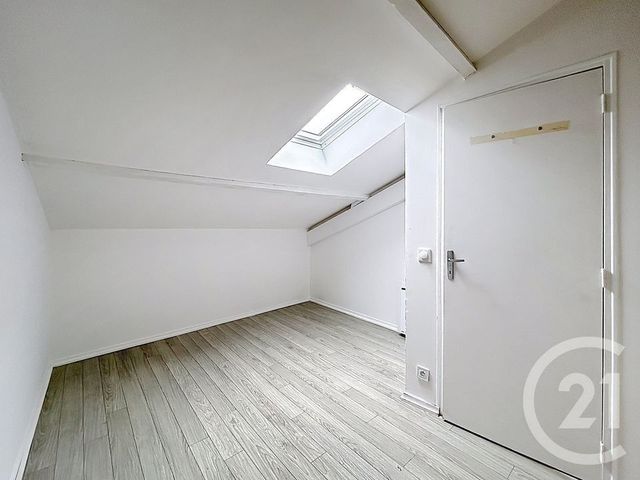 Appartement T3 &agrave; louer - 3 pi&egrave;ces - 53,57 m2 - Thomery - 77 - ILE-DE-FRANCE
