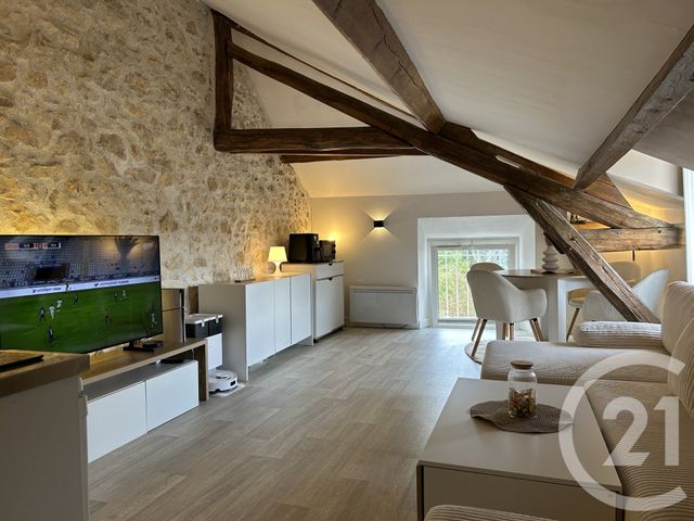 Appartement Studio &agrave; louer - 1 pi&egrave;ce - 23,52 m2 - Thomery - 77 - ILE-DE-FRANCE
