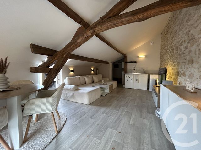 Appartement Studio &agrave; louer - 1 pi&egrave;ce - 23,52 m2 - Thomery - 77 - ILE-DE-FRANCE