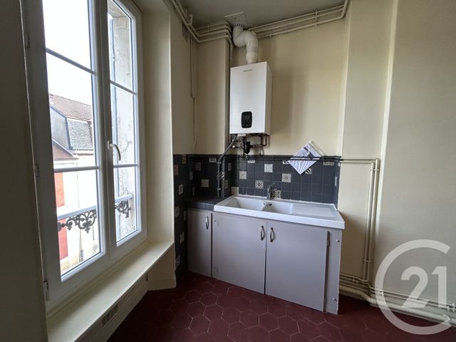 Appartement 3 pièces &agrave; louer - 3 pi&egrave;ces - 62,94 m2 - Fontainebleau - 77 - ILE-DE-FRANCE