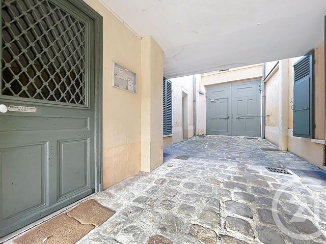 Appartement 2 pièces &agrave; vendre - 2 pi&egrave;ces - 26,10 m2 - Fontainebleau - 77 - ILE-DE-FRANCE