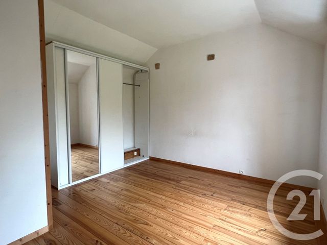 Maison &agrave; louer - 6 pi&egrave;ces - 122,85 m2 - Bois Le Roi - 77 - ILE-DE-FRANCE