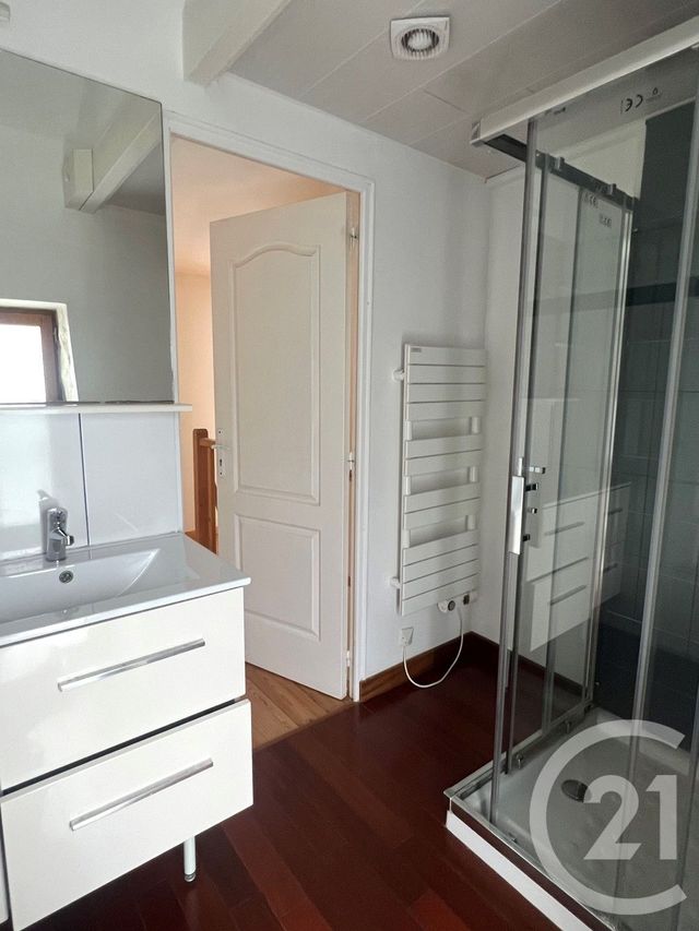 Maison &agrave; louer - 6 pi&egrave;ces - 122,85 m2 - Bois Le Roi - 77 - ILE-DE-FRANCE
