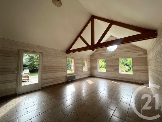 Maison &agrave; louer - 6 pi&egrave;ces - 122,85 m2 - Bois Le Roi - 77 - ILE-DE-FRANCE