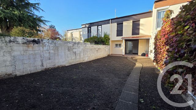 Maison &agrave; louer - 5 pi&egrave;ces - 89,32 m2 - Avon - 77 - ILE-DE-FRANCE