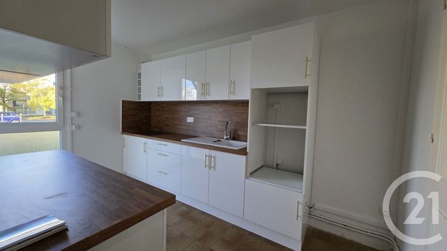 Maison &agrave; louer - 5 pi&egrave;ces - 89,32 m2 - Avon - 77 - ILE-DE-FRANCE