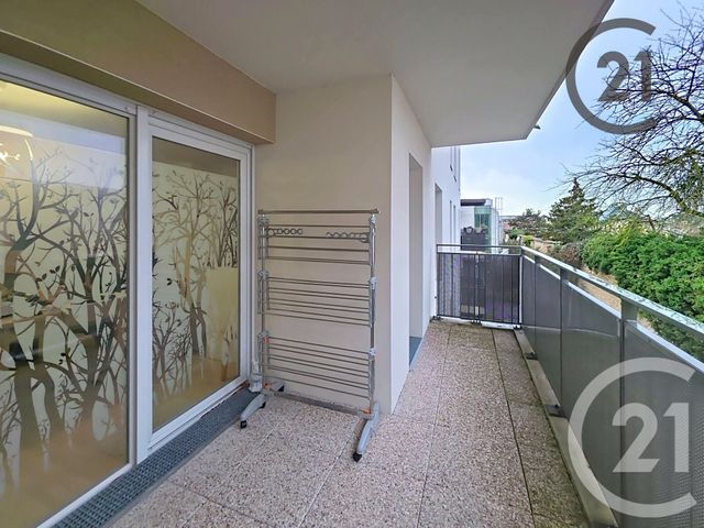 Appartement T3 à vendre - 3 pièces - 66,68 m2 - Reims - 51 - CHAMPAGNE-ARDENNE