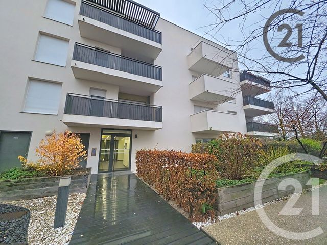 Appartement T3 à vendre - 3 pièces - 66,68 m2 - Reims - 51 - CHAMPAGNE-ARDENNE