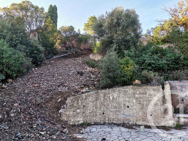 Terrain &agrave; vendre - 1913 m2 - Roquebrune Sur Argens - 83 - PROVENCE-ALPES-COTE-D-AZUR