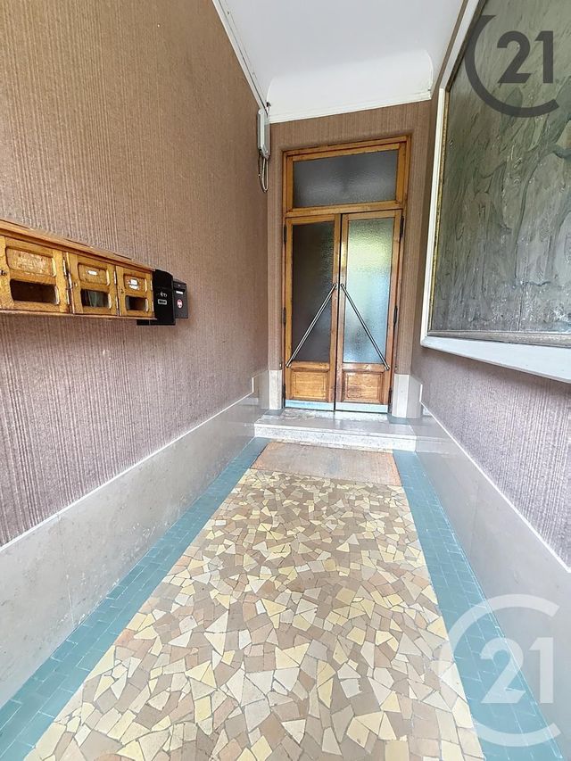 Appartement F3 à vendre - 3 pièces - 54,30 m2 - Reims - 51 - CHAMPAGNE-ARDENNE