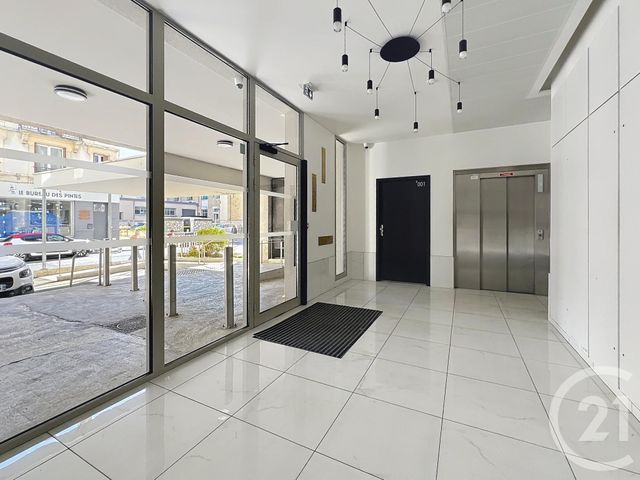 Appartement T2 à vendre - 2 pièces - 63,07 m2 - Reims - 51 - CHAMPAGNE-ARDENNE