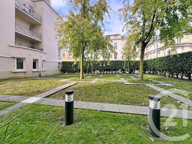 Appartement &agrave; vendre - 3 pi&egrave;ces - 70,55 m2 - Reims - 51 - CHAMPAGNE-ARDENNE