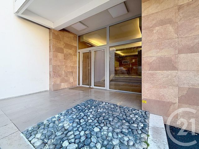 Appartement T5 &agrave; vendre - 5 pi&egrave;ces - 94,71 m2 - Reims - 51 - CHAMPAGNE-ARDENNE