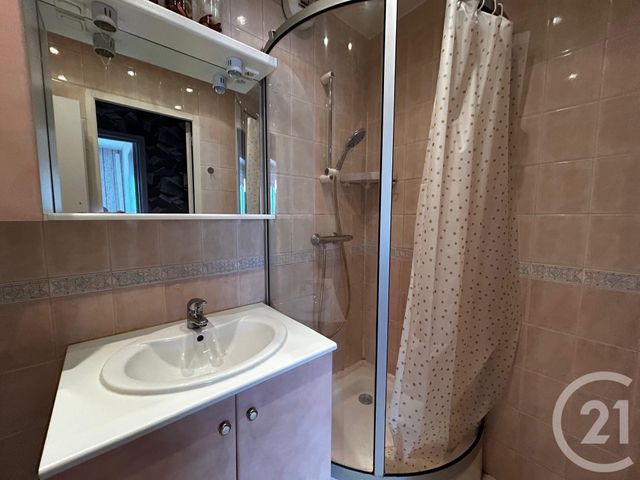 Appartement F3 à louer - 3 pièces - 59,65 m2 - Reims - 51 - CHAMPAGNE-ARDENNE