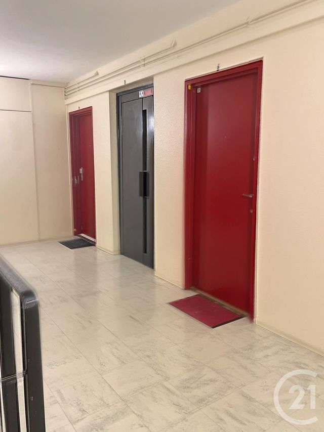 Appartement F3 à louer - 3 pièces - 59,65 m2 - Reims - 51 - CHAMPAGNE-ARDENNE