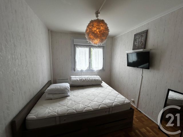 Appartement F3 à louer - 3 pièces - 59,65 m2 - Reims - 51 - CHAMPAGNE-ARDENNE