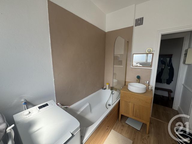 Appartement F3 à louer - 3 pièces - 68,40 m2 - Reims - 51 - CHAMPAGNE-ARDENNE