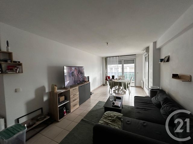 Appartement F4 à louer - 4 pièces - 88,30 m2 - Reims - 51 - CHAMPAGNE-ARDENNE