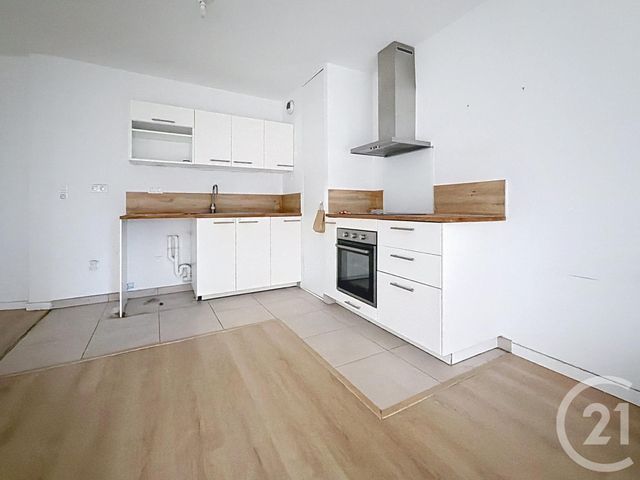 Appartement T3 à vendre - 4 pièces - 68,43 m2 - Bezannes - 51 - CHAMPAGNE-ARDENNE