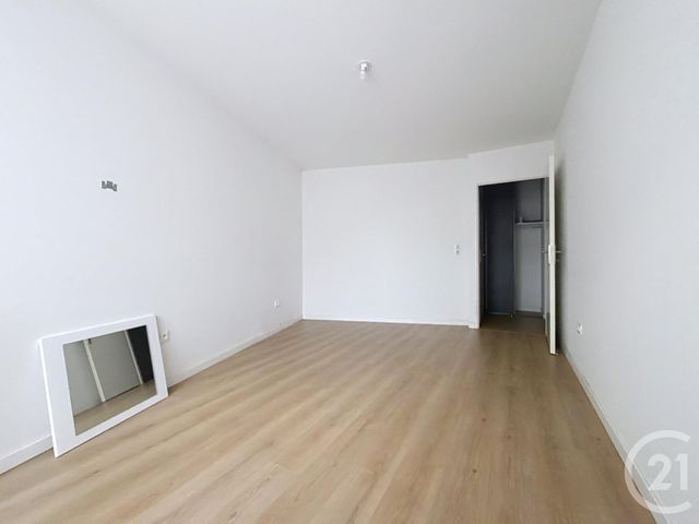 Appartement T3 à vendre - 4 pièces - 68,43 m2 - Bezannes - 51 - CHAMPAGNE-ARDENNE