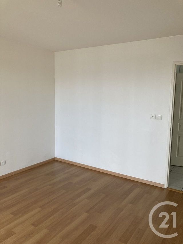 Appartement F3 à louer - 3 pièces - 59,52 m2 - Reims - 51 - CHAMPAGNE-ARDENNE