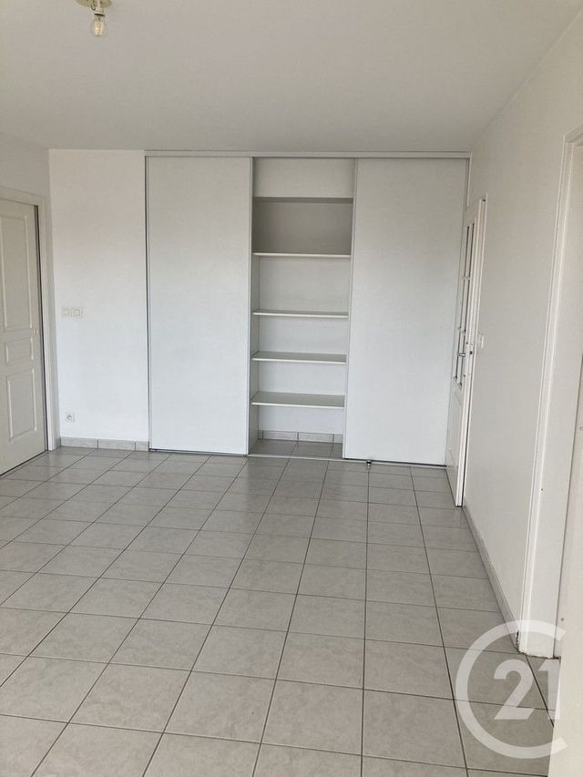 Appartement F3 à louer - 3 pièces - 59,52 m2 - Reims - 51 - CHAMPAGNE-ARDENNE