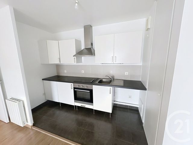 Appartement T3 à louer - 3 pièces - 62,90 m2 - Reims - 51 - CHAMPAGNE-ARDENNE