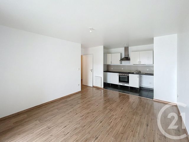 Appartement T3 à louer - 3 pièces - 62,90 m2 - Reims - 51 - CHAMPAGNE-ARDENNE