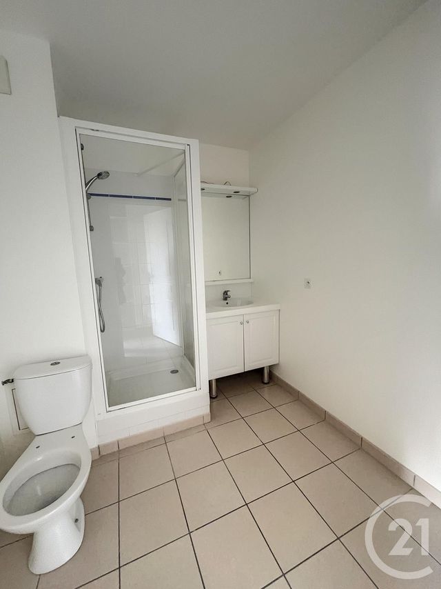 Appartement F2 à louer - 2 pièces - 40,80 m2 - Reims - 51 - CHAMPAGNE-ARDENNE