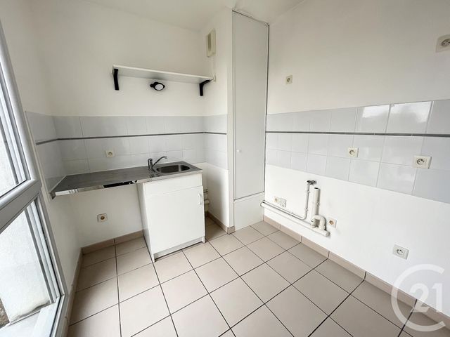 Appartement F2 à louer - 2 pièces - 40,80 m2 - Reims - 51 - CHAMPAGNE-ARDENNE