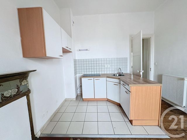 Appartement F2 à louer - 3 pièces - 57 m2 - Reims - 51 - CHAMPAGNE-ARDENNE