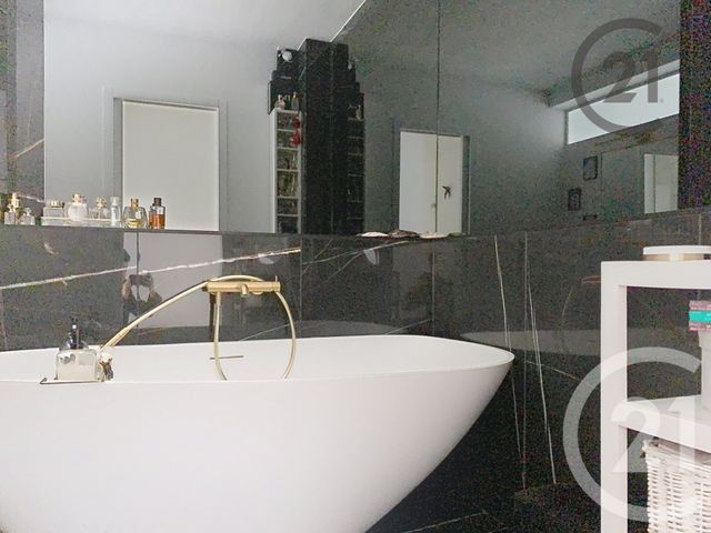 Appartement F5 &agrave; vendre - 5 pi&egrave;ces - 111,05 m2 - Reims - 51 - CHAMPAGNE-ARDENNE